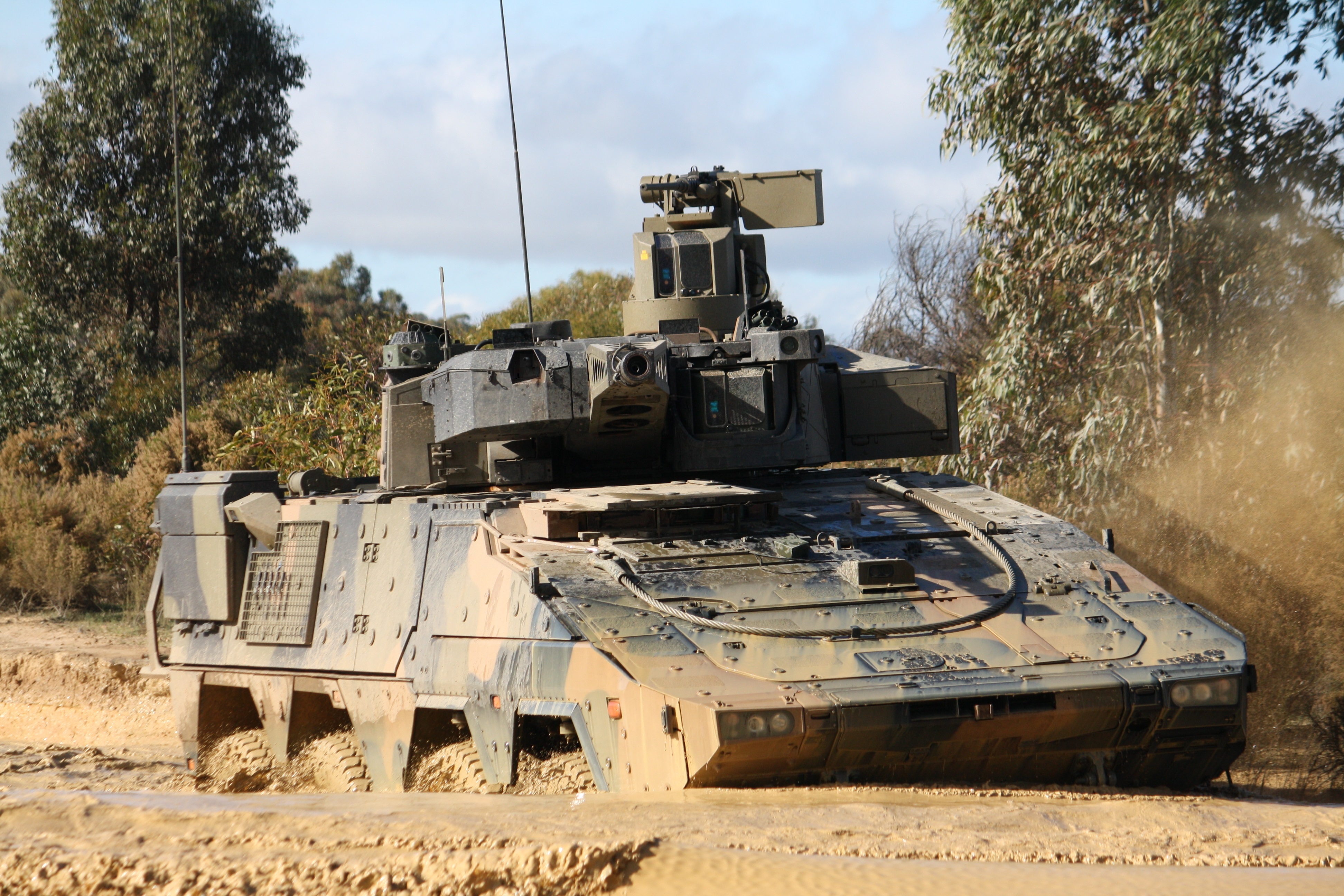 Rheinmetall-Boxer-CRV-Outback-1.jpg
